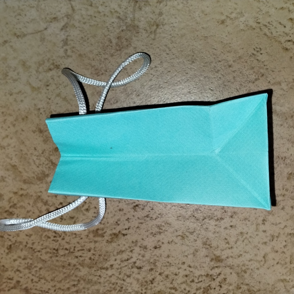 Tiffany Gift Set - Picture 5 of 15